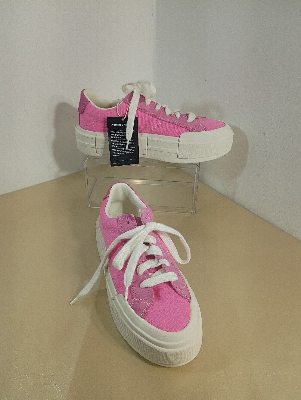 Converse Women's SZ 8.5 Chuck Taylor All Star Cruise Low Pink/White A10440C New. - Picture 1 of 10